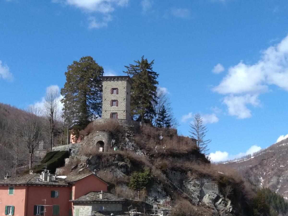 Torre Riva Dimora Storica Villa Fiumalbo Exterior foto